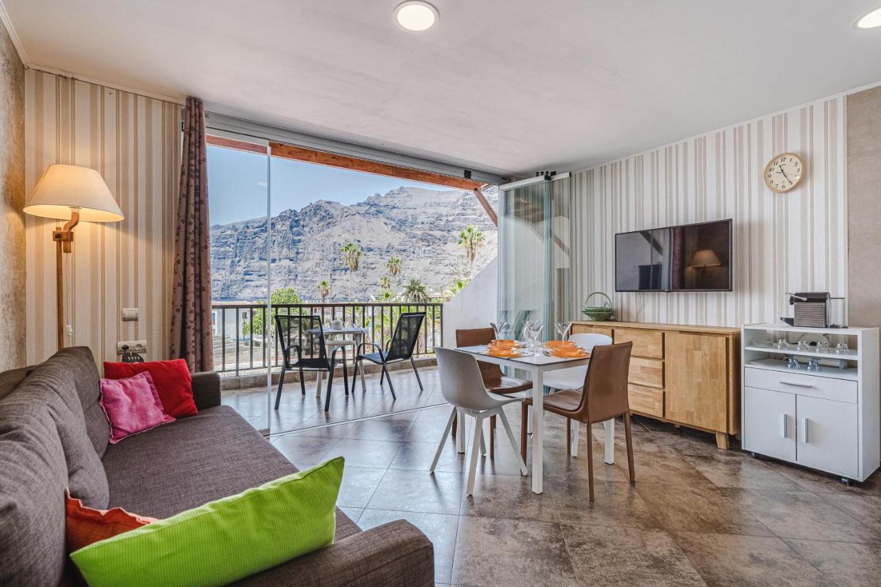 Amazing Atlantic And Breathtaking Mountains Views Apartment Acantilado de los Gigantes Bagian luar foto